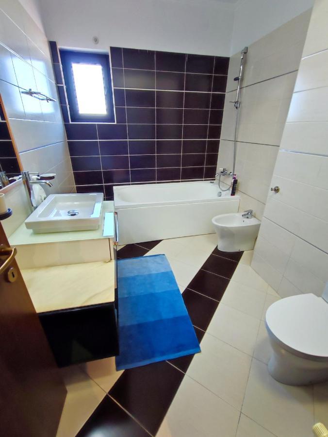 Aria Premium Apartment Bucarest Esterno foto